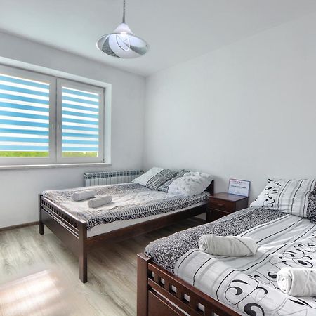 Ceglany Apartament Ustrzyki Dolne Eksteriør billede